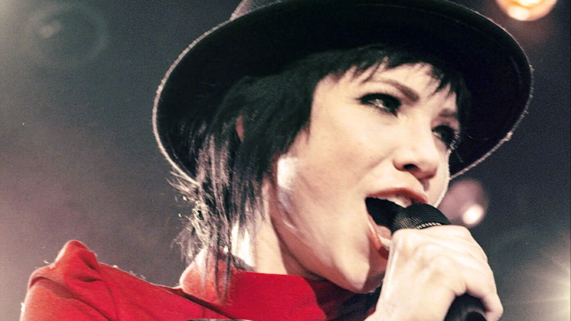 File:Carly Rae Jepsen 2016.jpg