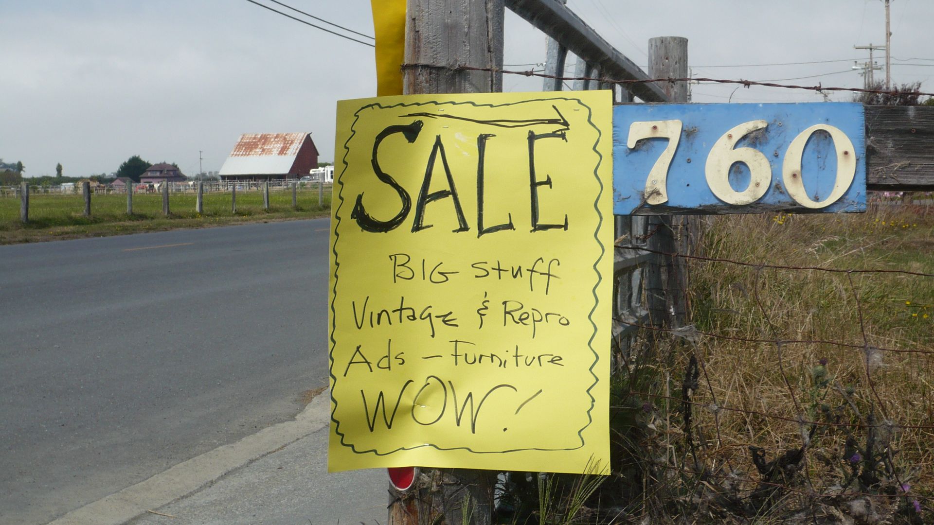 File:Garage Sale Sign Ferndale CA.JPG