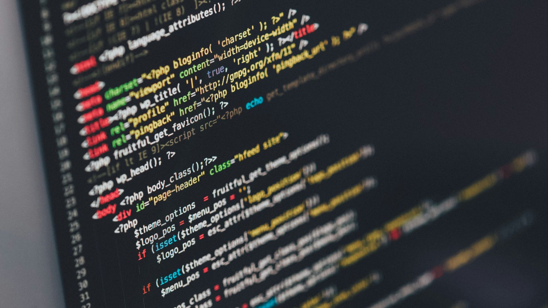 monitor showing Java programming