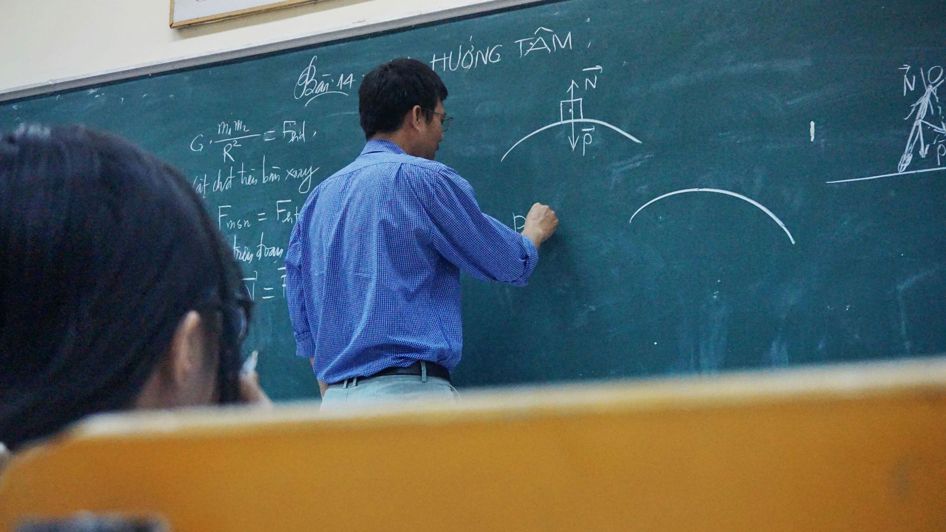 women's blue dress shirt