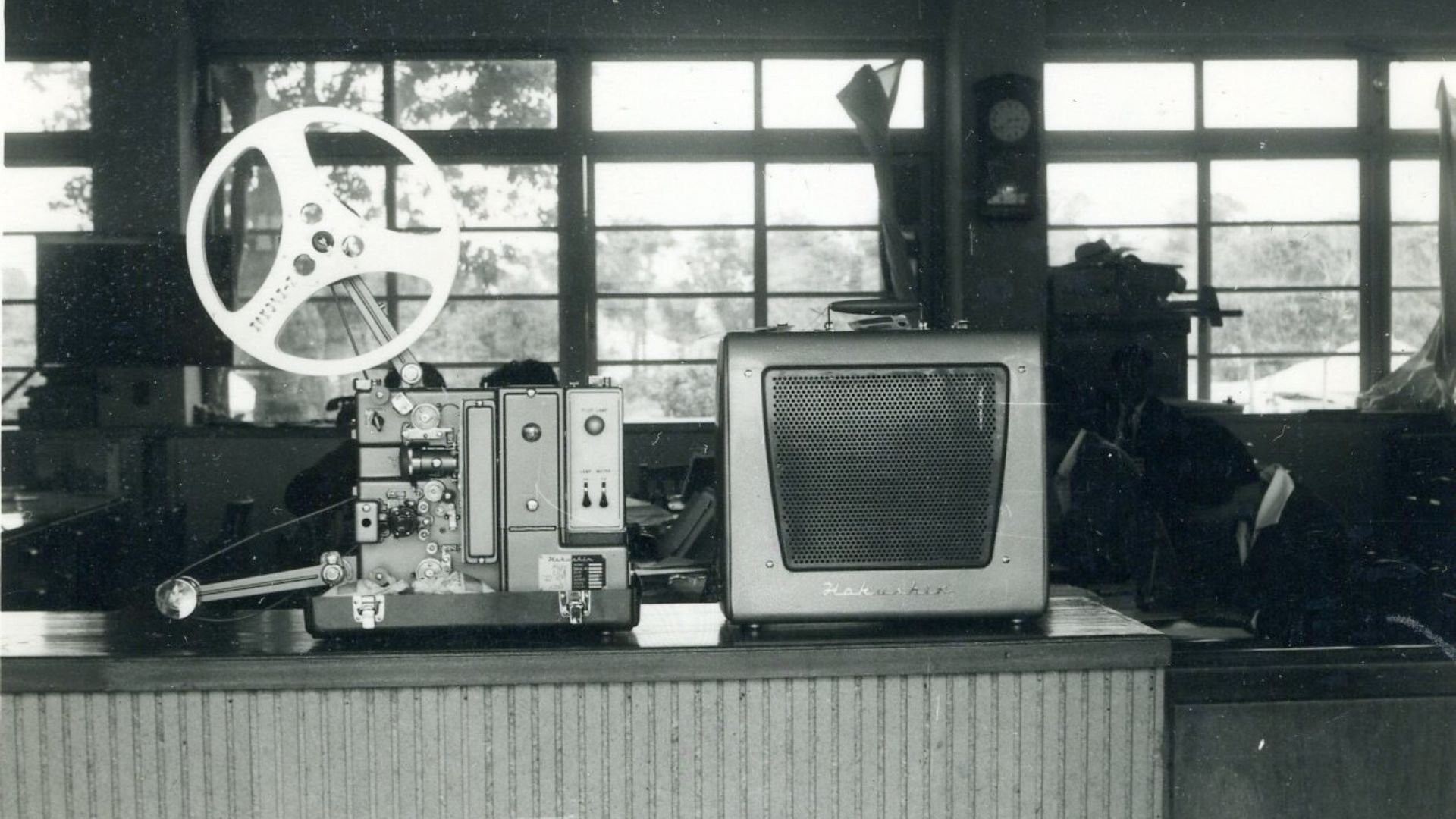 File:Film Projector with loudspeaker by Hokushin (circa 1960) - George W. Ellis Collection (COLL-4729) (USMC Archives - 26470815747).jpg
