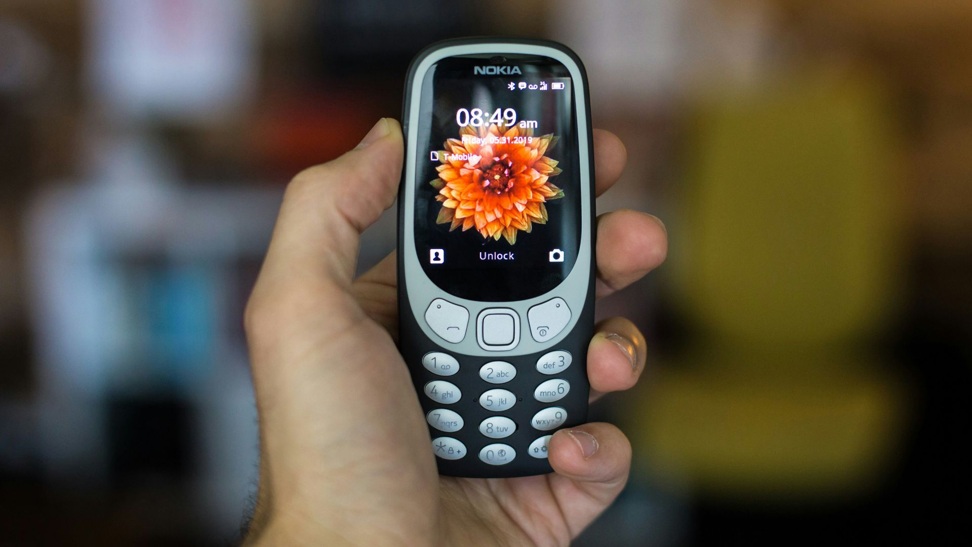 black Nokia candybar phone