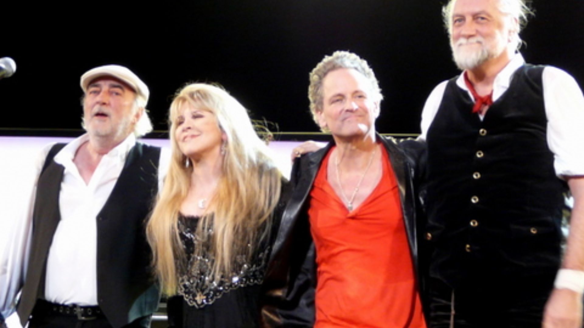 File:Fleetwood Mac 2009.jpg