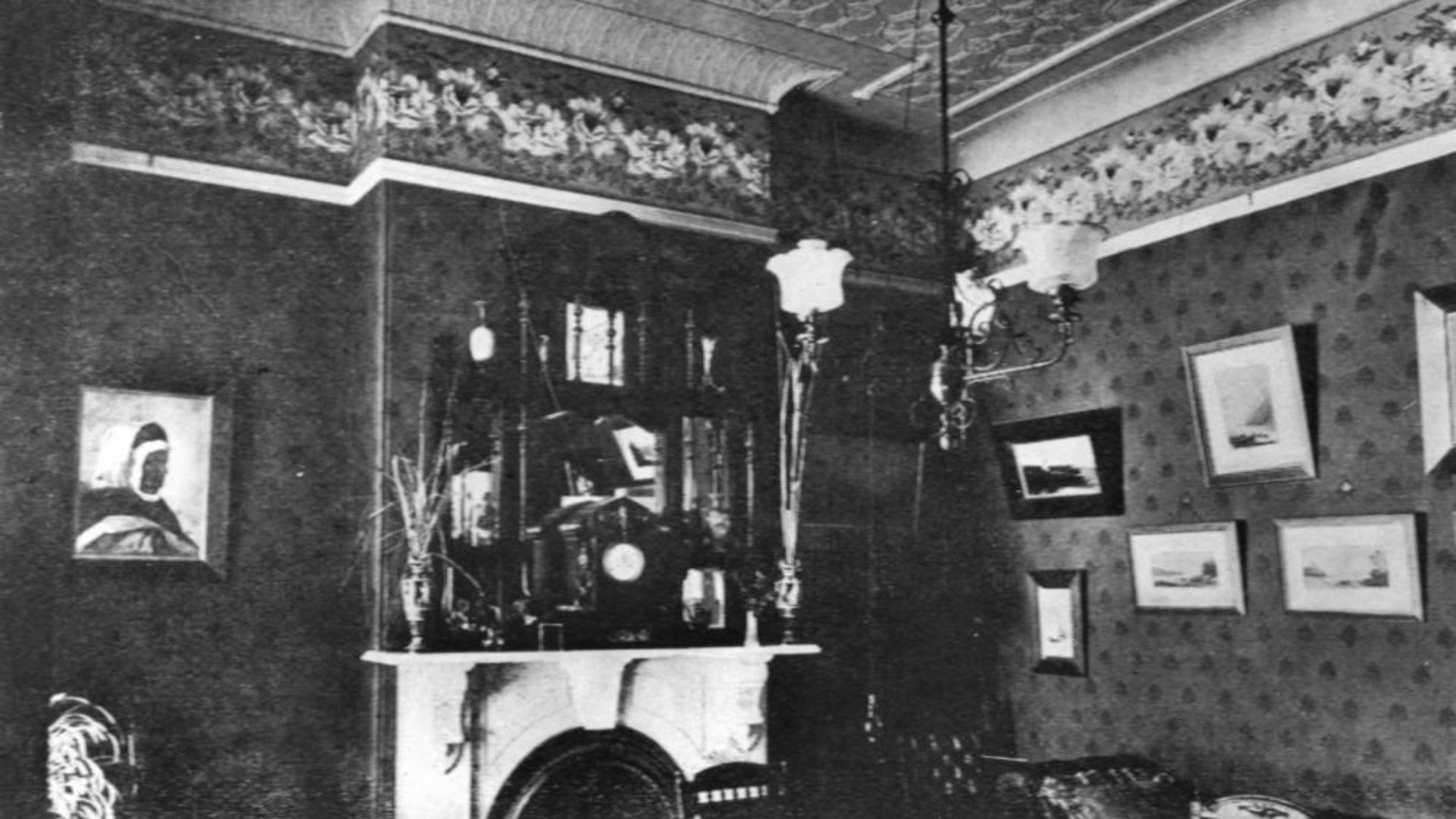 File:StateLibQld 2 15910 Breakfast room in a home featured in a magazine in 1906.jpg