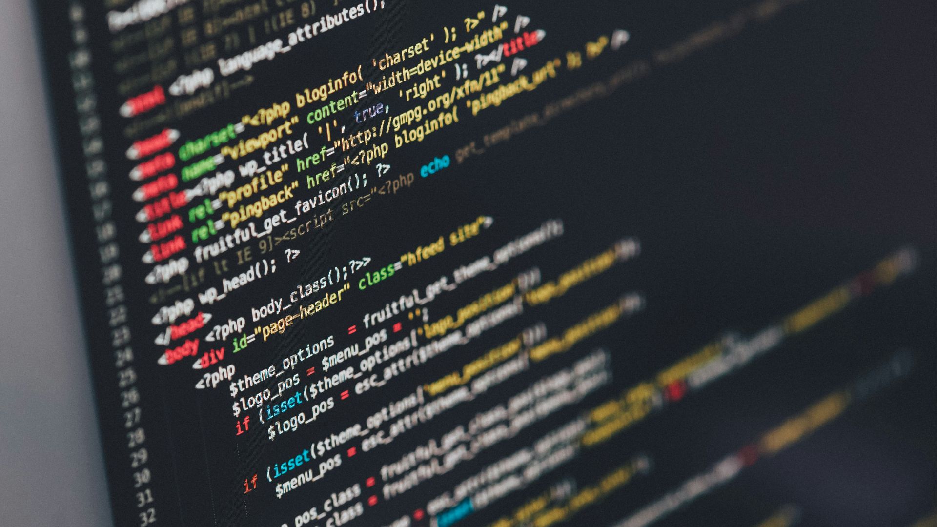 monitor showing Java programming