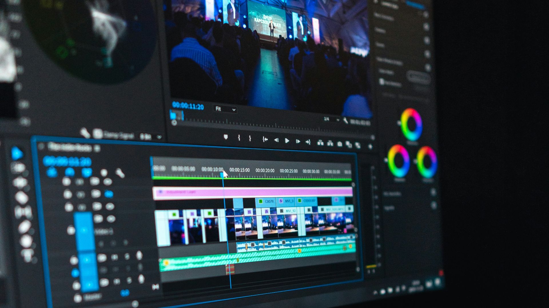 black laptop computer