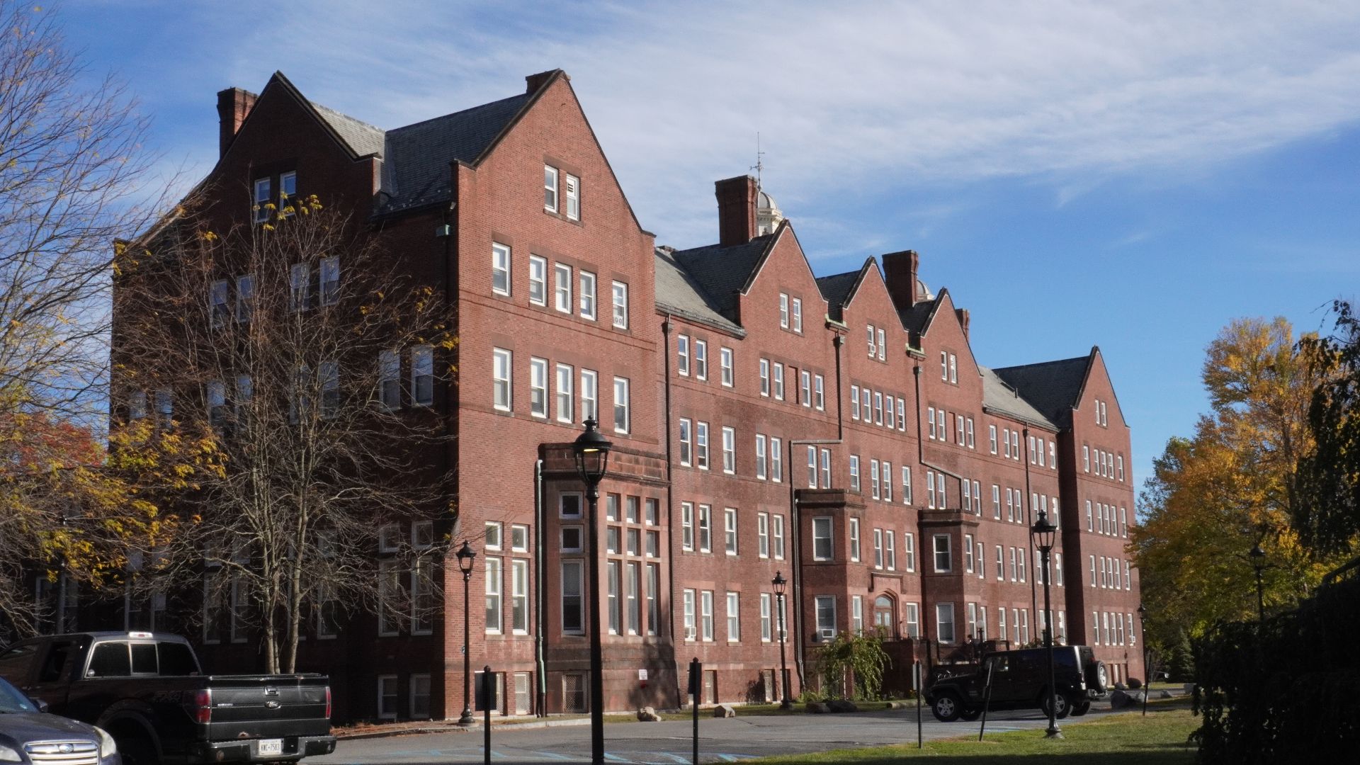 File:Vassar raymond3.jpg