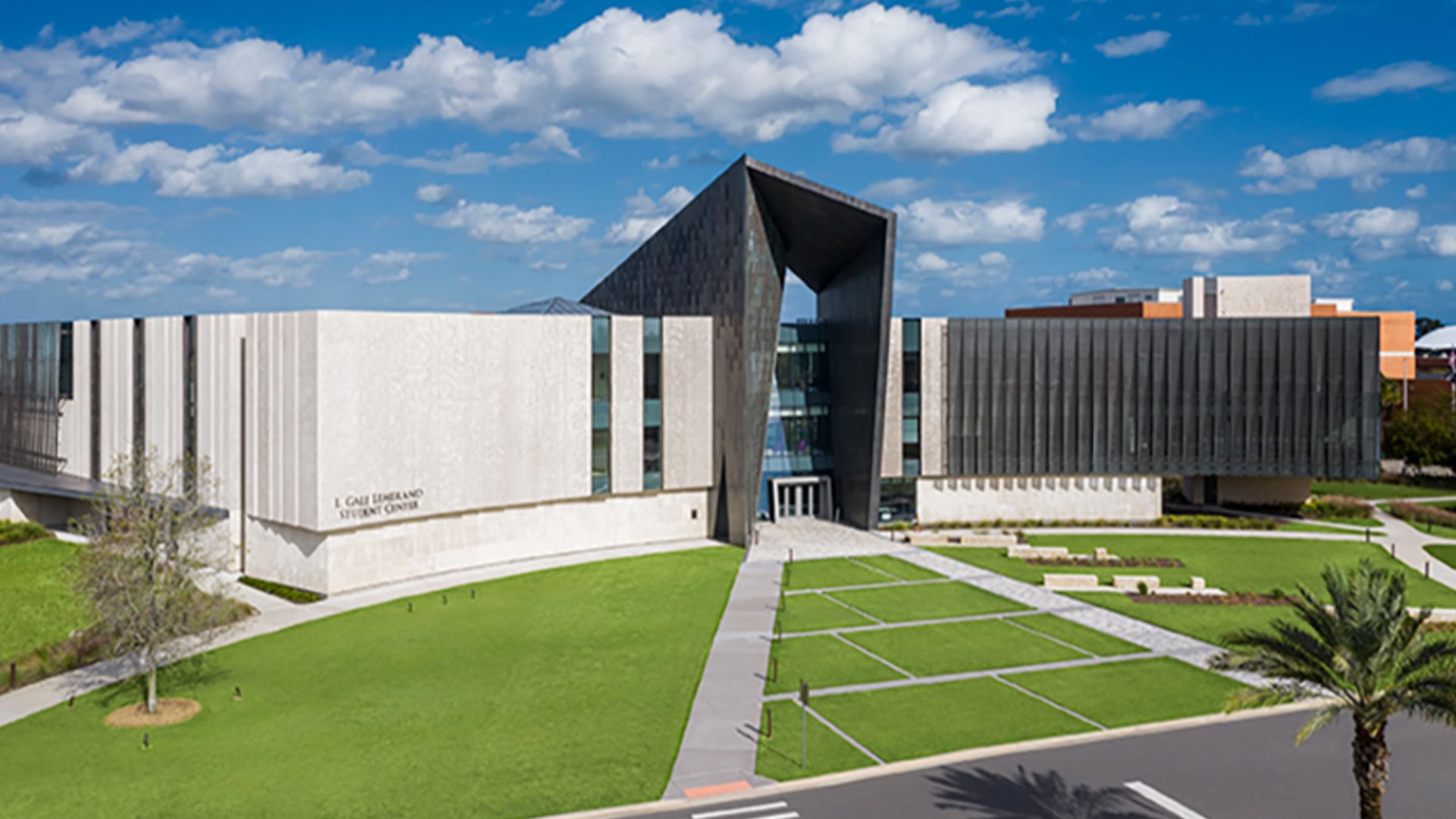 File:Daytona Beach Campus.jpg