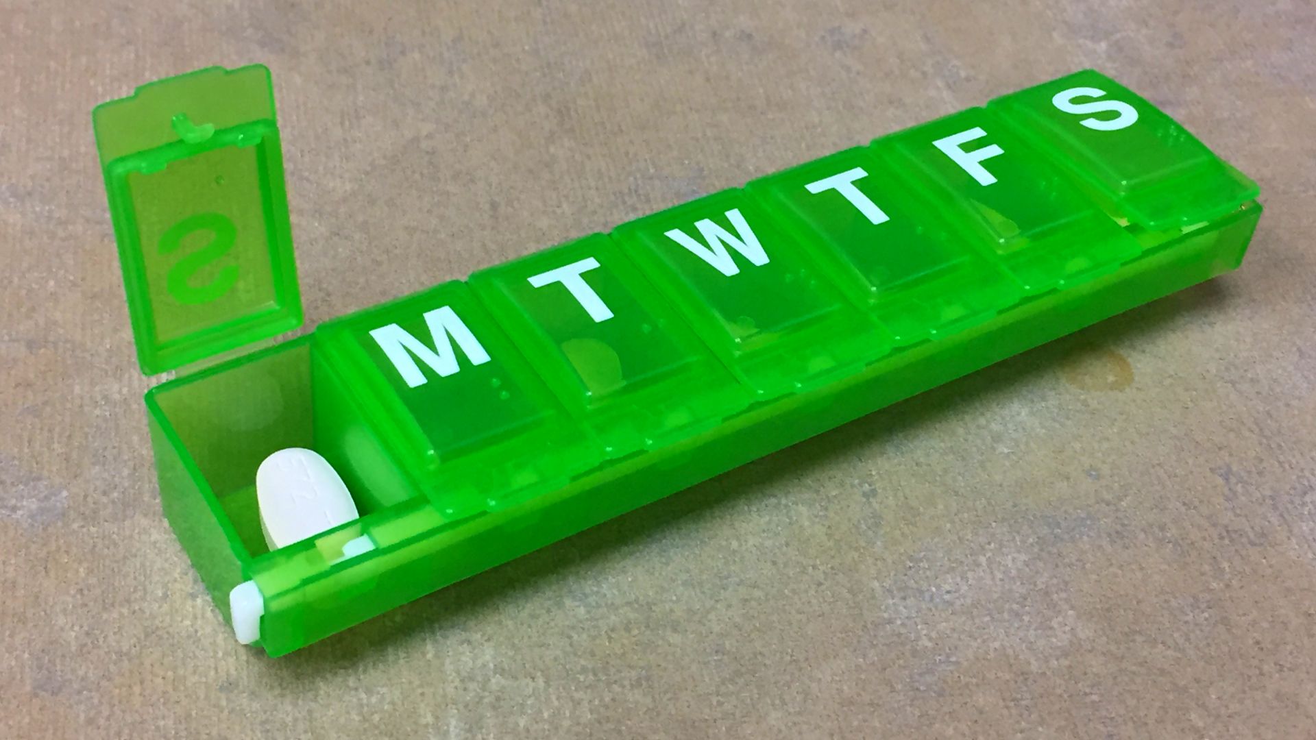 File:Pill Box (32636946385).jpg