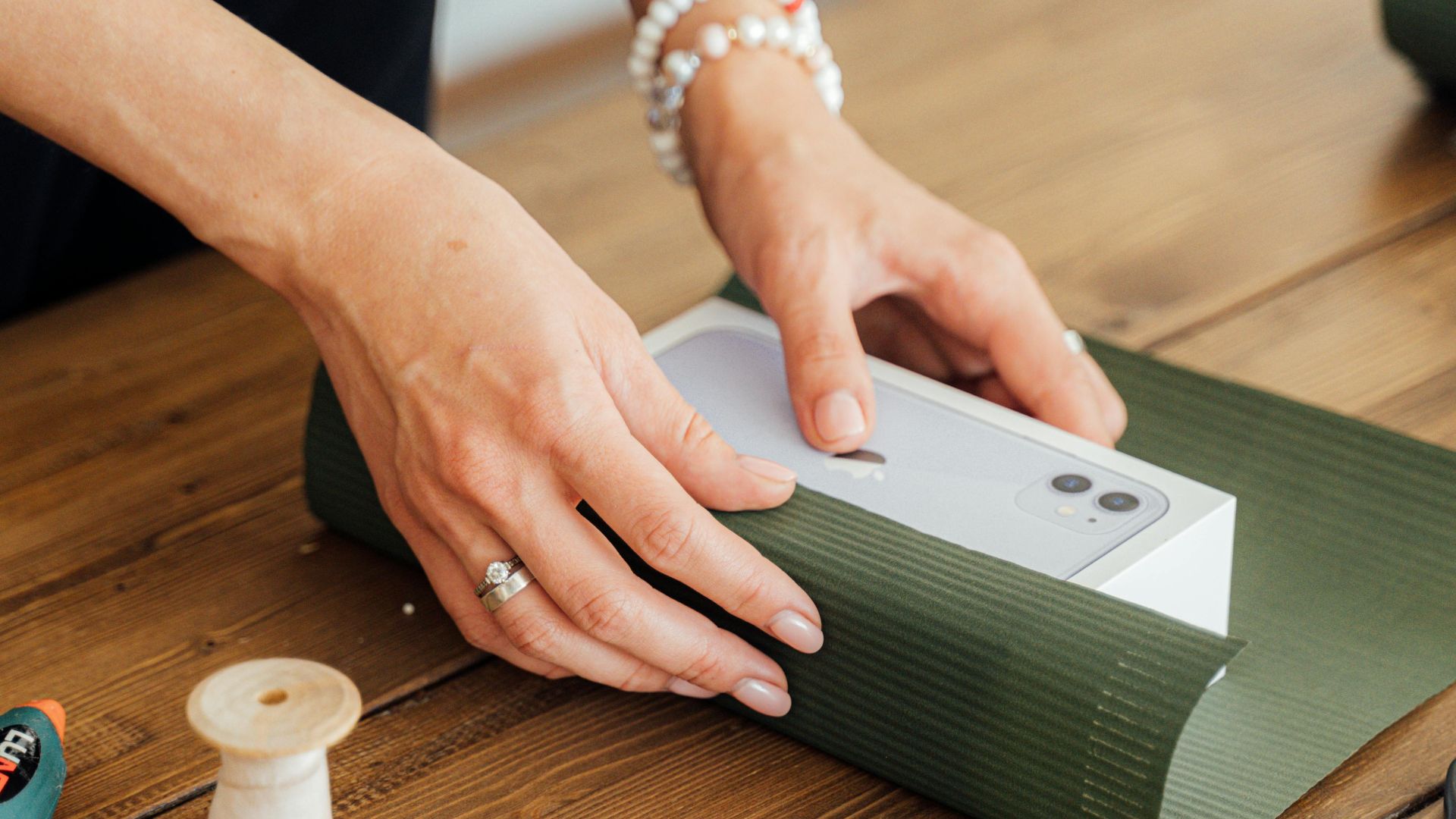 Antoni Shkraba Studio