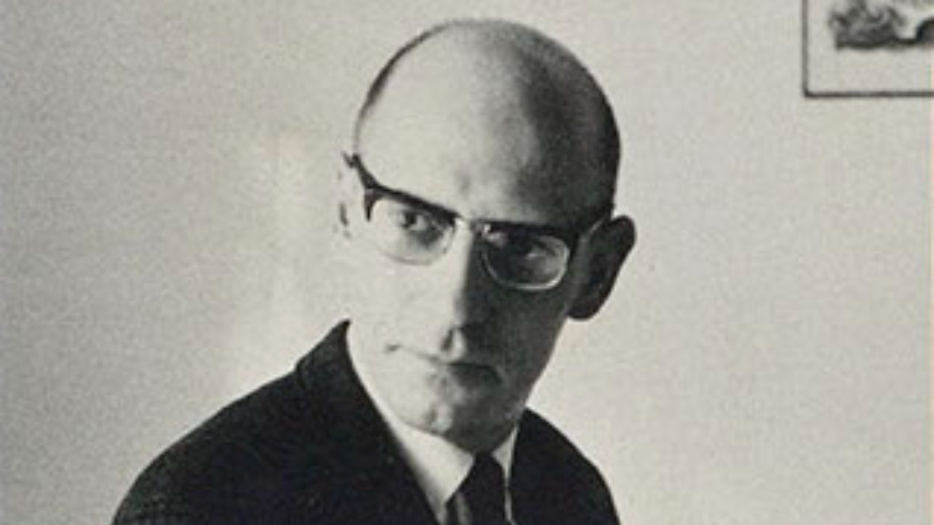 File:Photo of Michel Foucault on 1970 dustjacket of The Order of Things.jpg