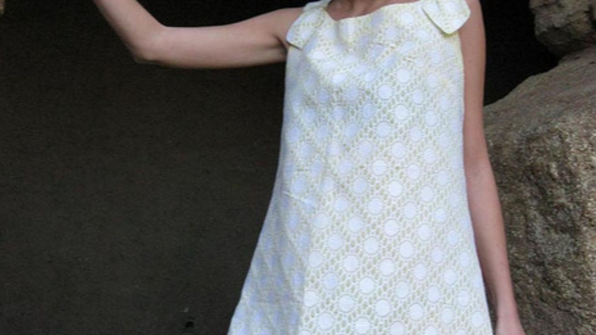 File:Shift dress 1960s vintage.jpg