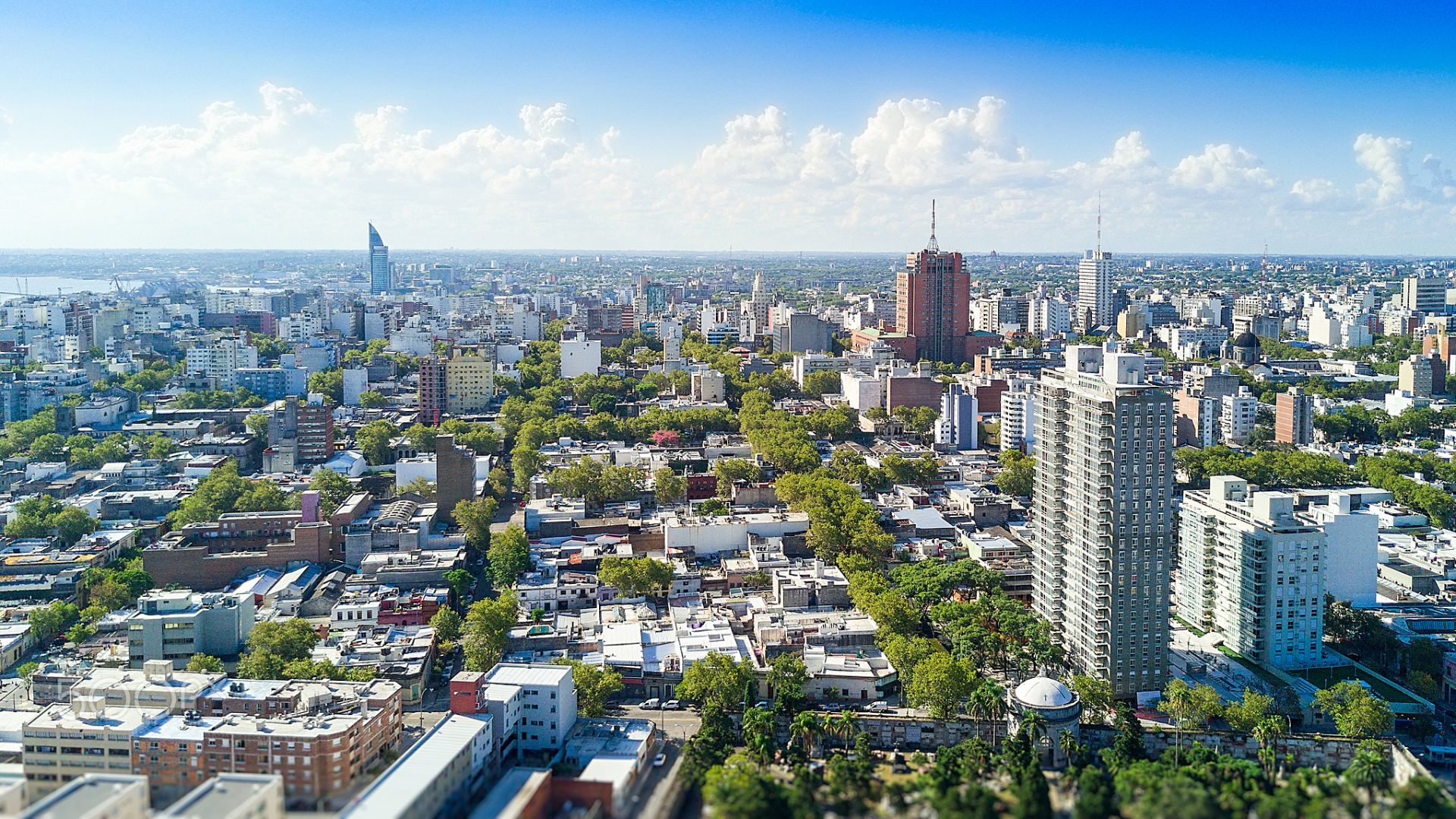 File:Downtown Montevideo (204637829).jpeg