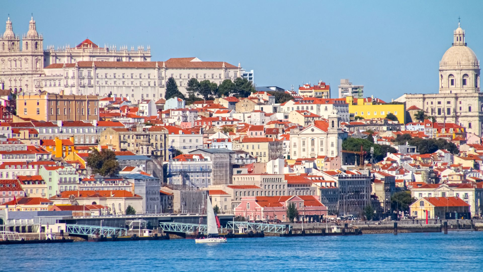 File:Lisboa - Portugal (52597836992).jpg