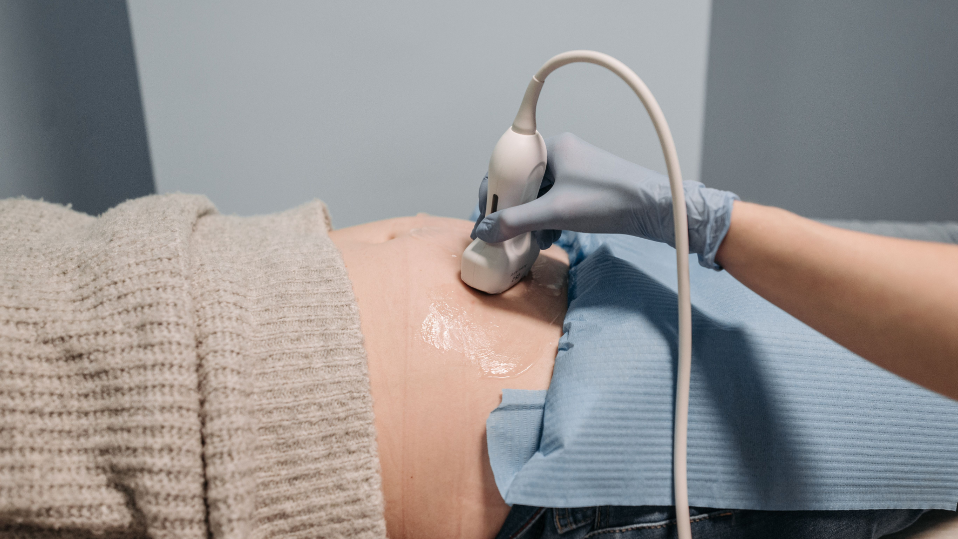 woman-having-ultrasound-thumb-rss.png