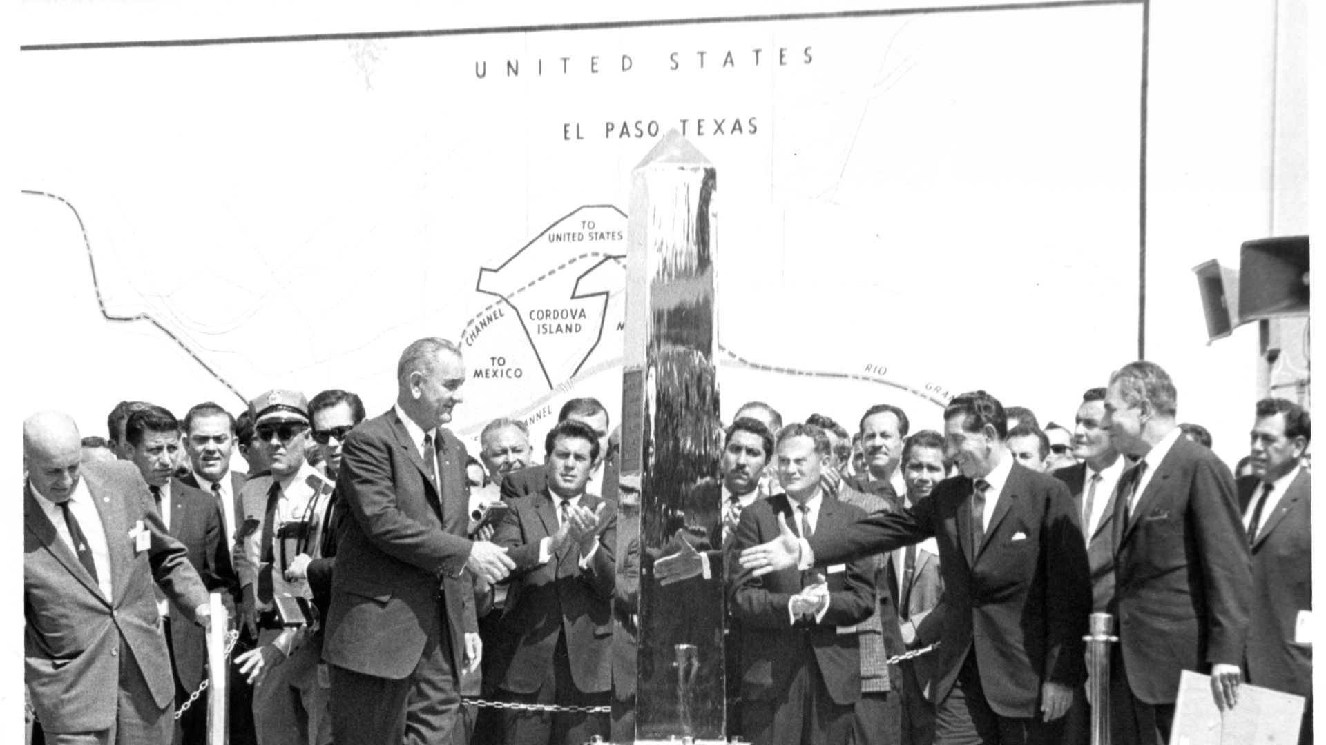 17924437540c39da312cb6ea1340dfcbdf7faadb79bf7b7c8c.jpg