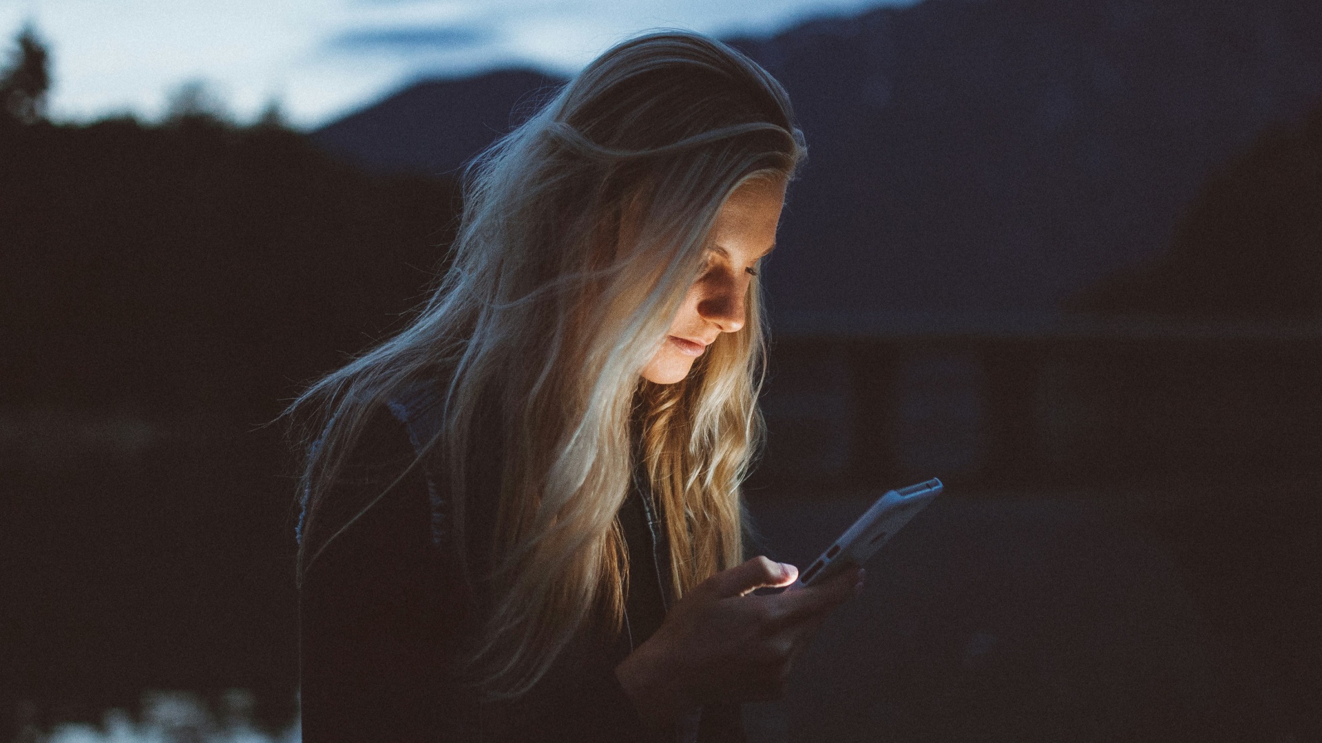 1791310454f0d9c0bb2e14ea040ad68fb3177212673807fd96.jpg