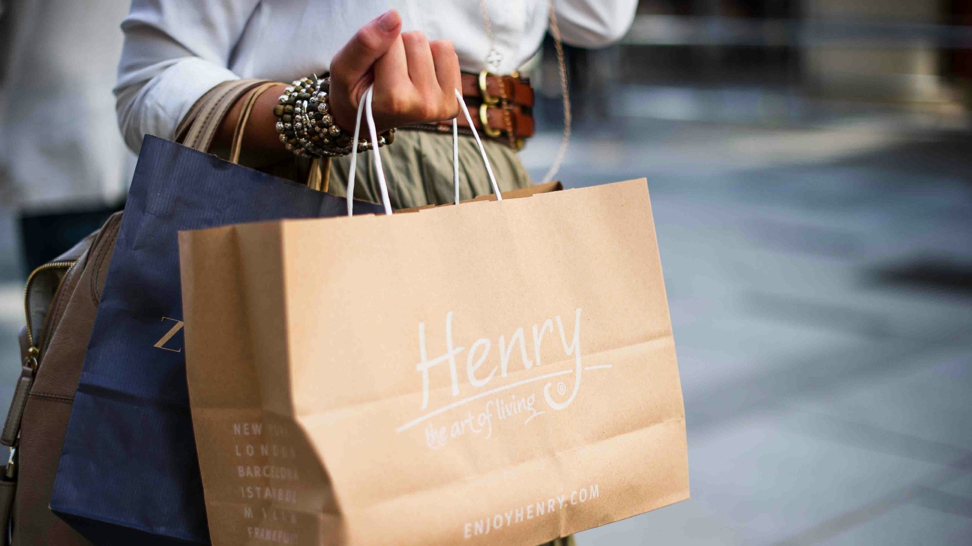 brown Henry paper bag