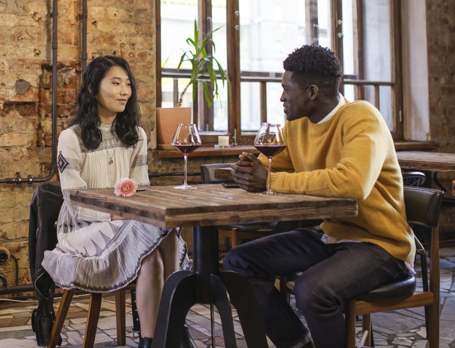 The Biggest Mistake People Make After a Great First Date - TheZenParent