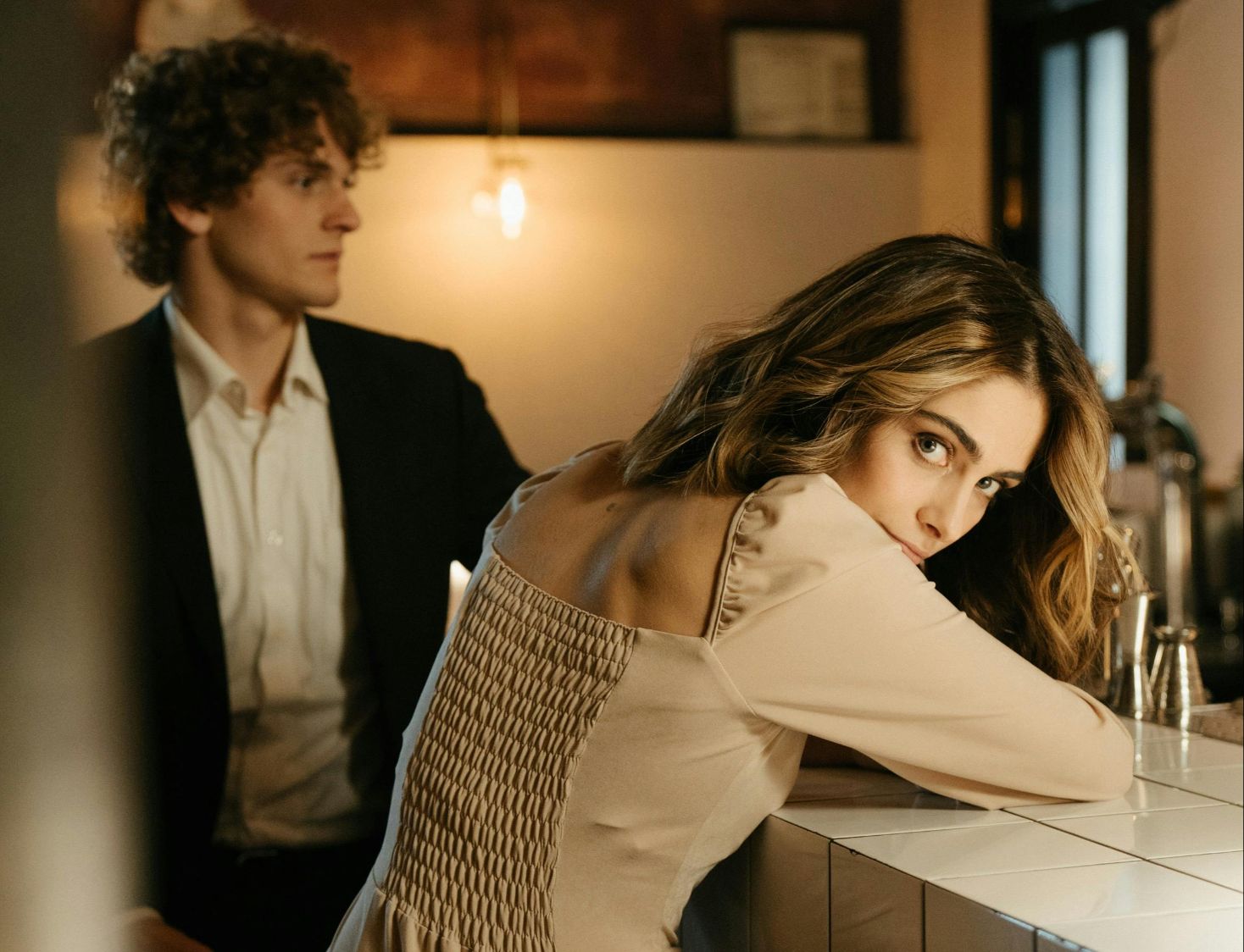 20 Mistakes Women Make On First Dates That Men Never Forget - TheZenParent