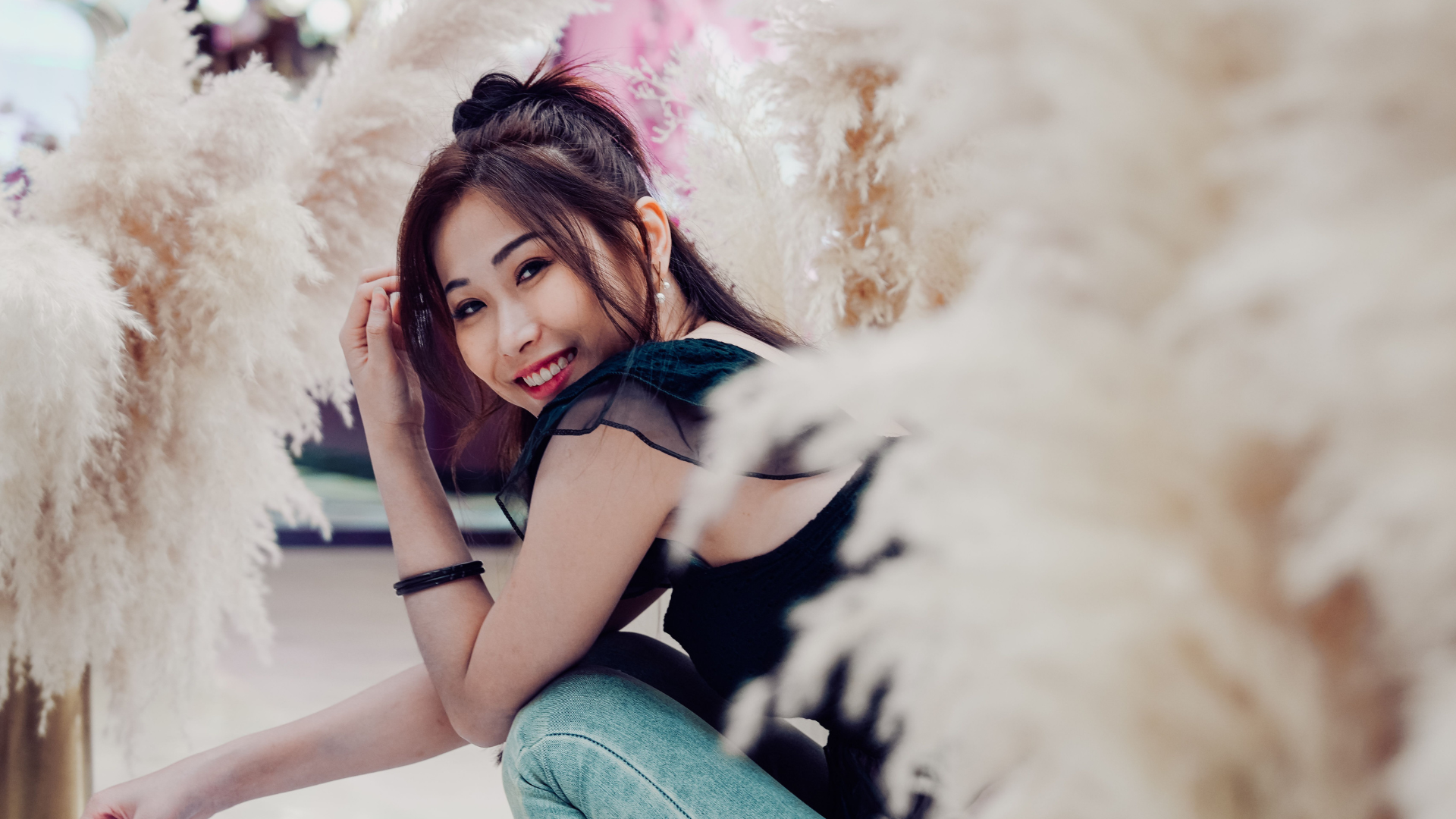asian-wman-smile-thumb-rss.png