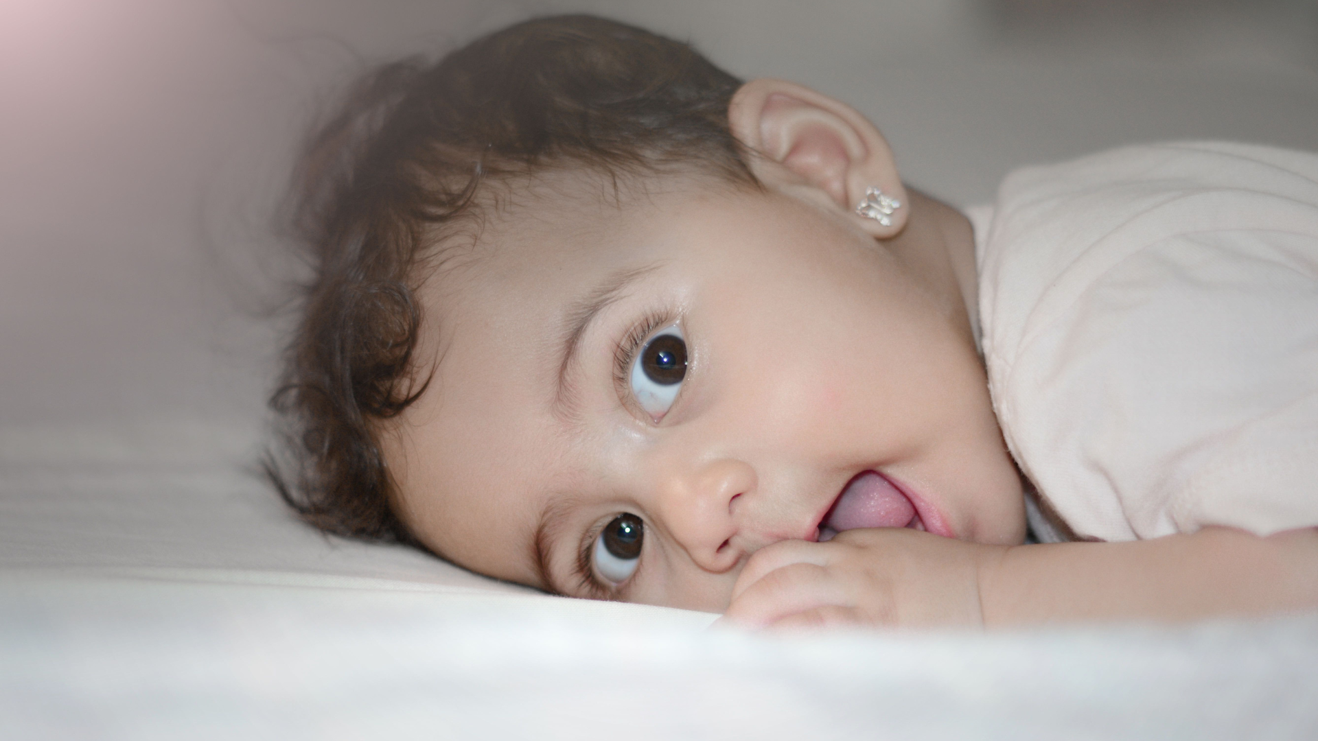 baby-girl-smiles-thumb-rss.png