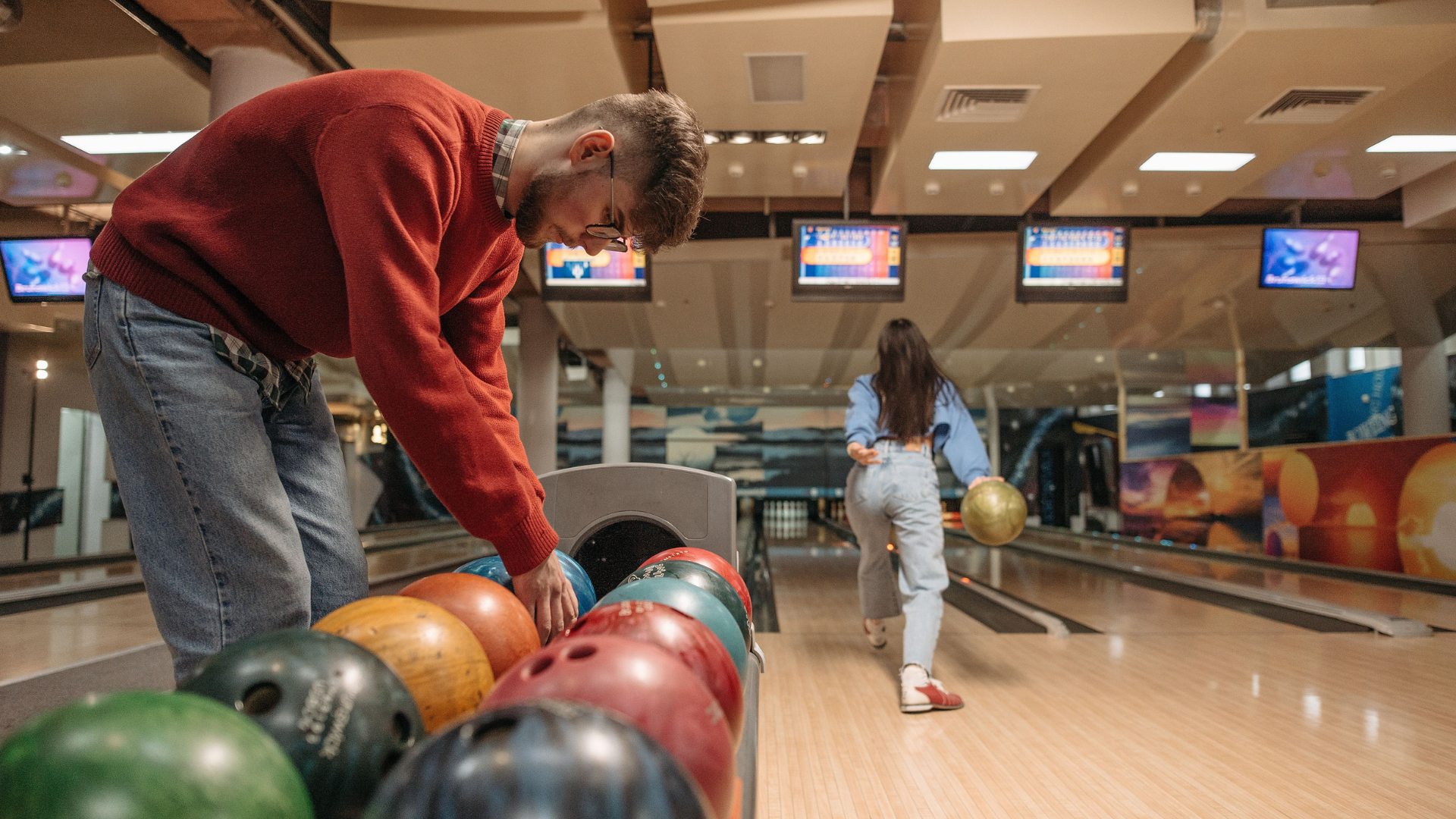 couple-bowling-thumb-rss.png