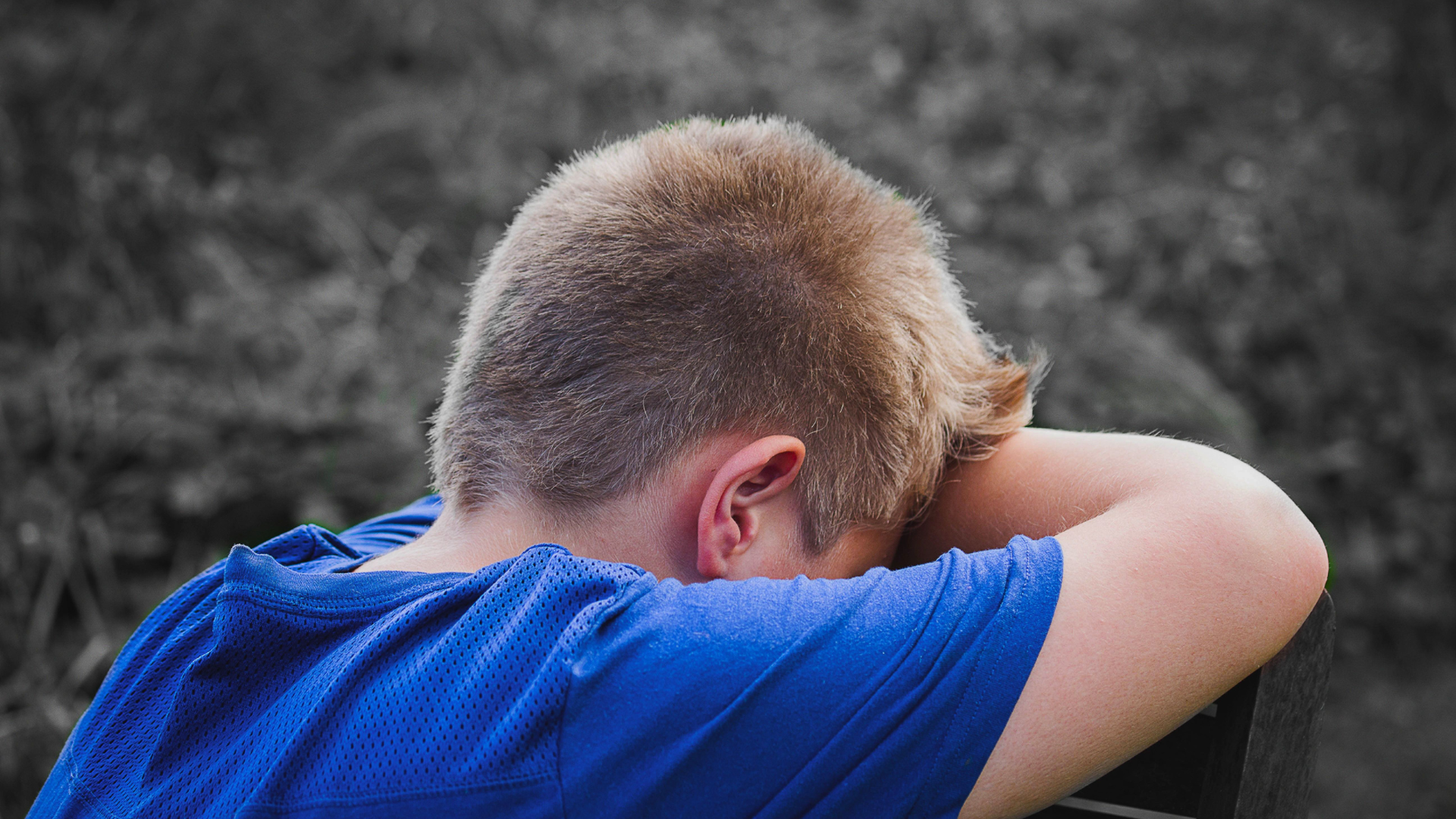 sad-child-head-down-thumb-rss.png