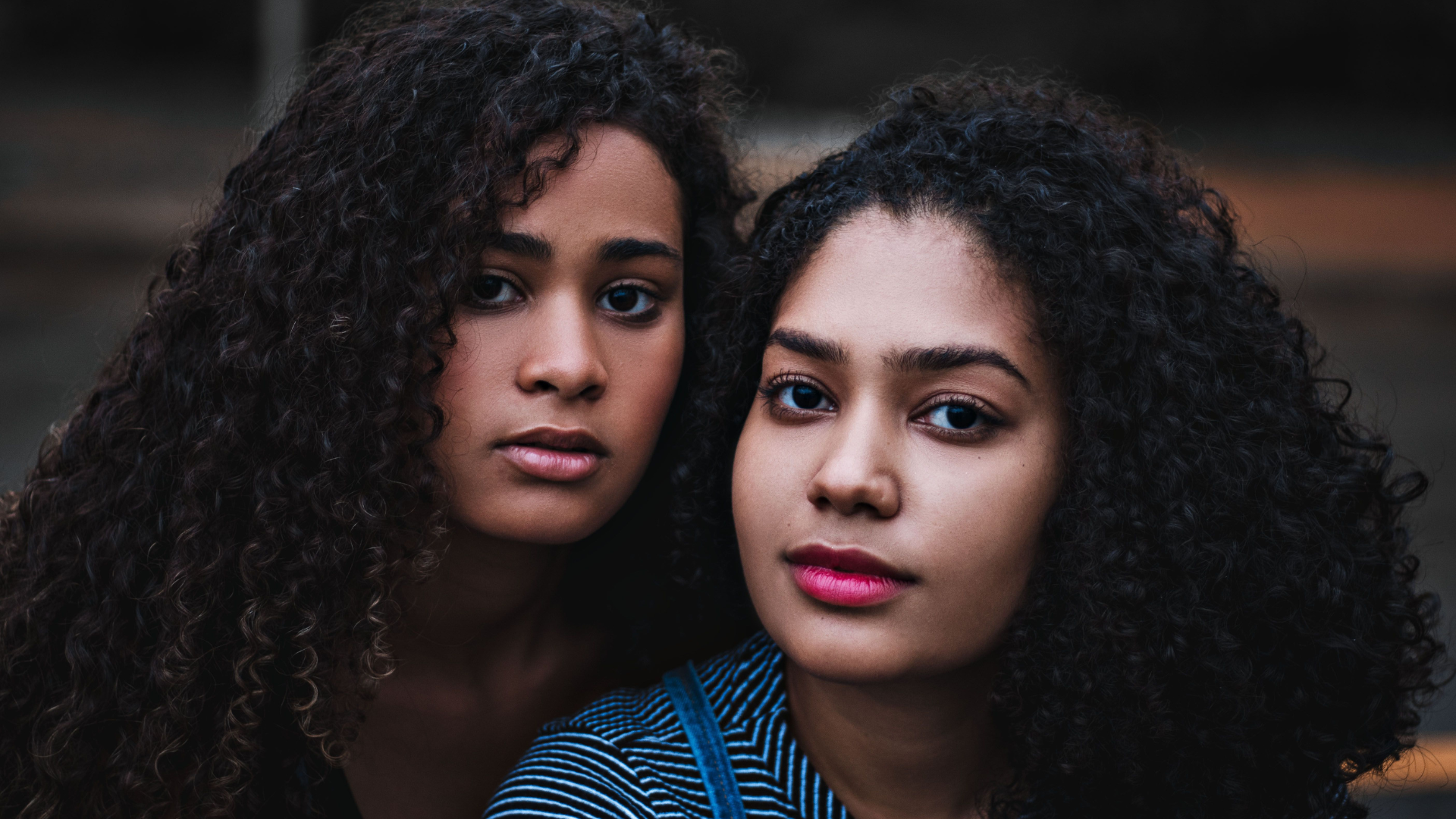two-sisters-dour-thumb-rss.png