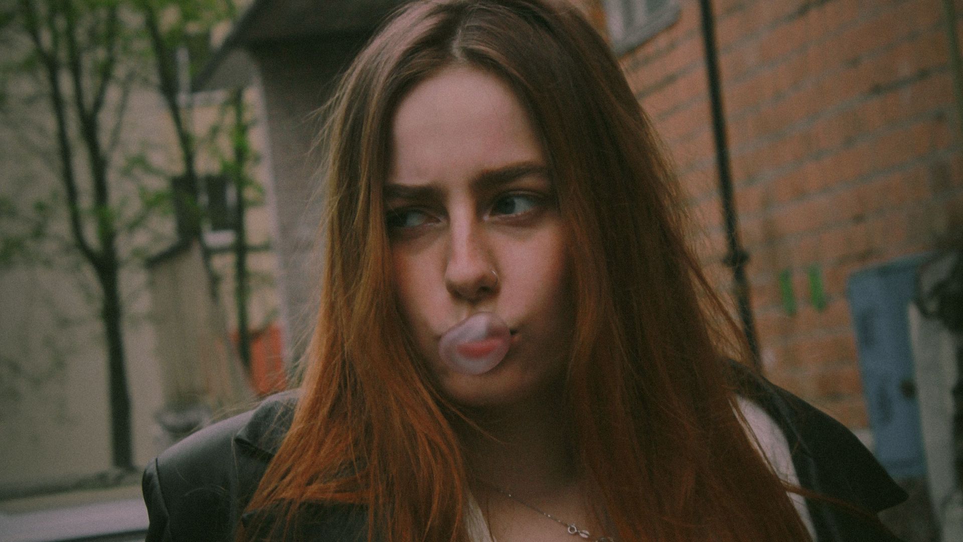 1786546011cdb8a9fab78f0771e3f6fdbfe9483237d82ac245.jpeg