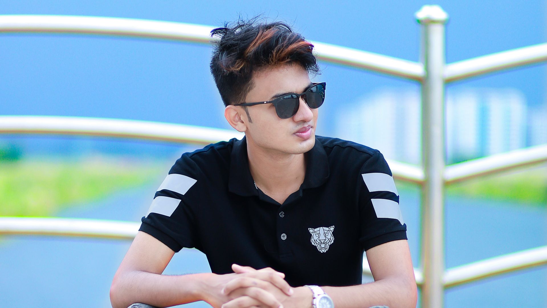 17885590169855ac6594a4847acca091f279400035418fe4fb.jpg