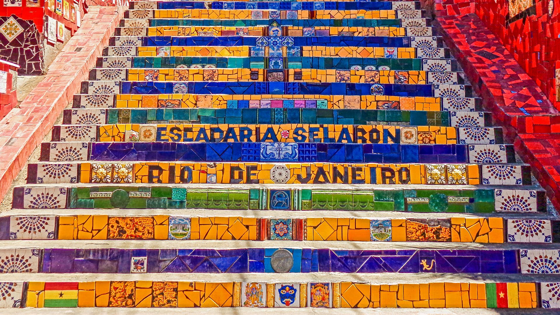 red blue and yellow concrete wall