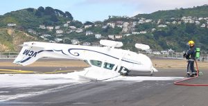 Cessna_172_flipped_over_Wellington_Airport-1-300x153.jpg