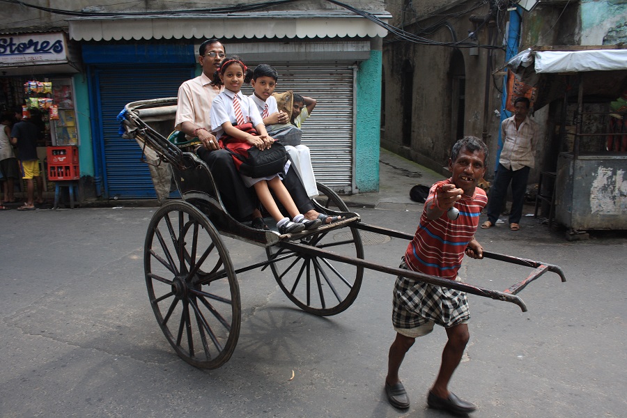 kolkatarickshaw-1530025152094.JPG