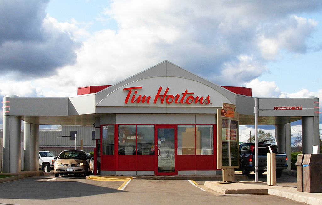 1024px-timhortonsmoncton-1541030987270.JPG