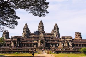 angkor-wat-temple-934094-1-300x200.jpg