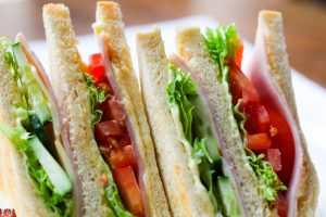 sandwich-2301387-300x200.jpg