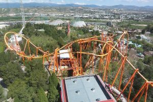 800px-Six_Flags_Magic_Mountain_Tatsu2-300x200.jpg