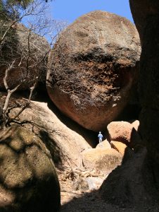Entrance_to_Balconies_Cave_at_Pinnacles_National_Park-226x300.jpg
