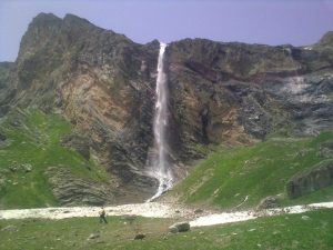 Korab_waterfall1-300x225.jpg