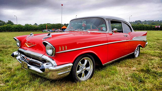 640px-Canmania_Car_show_-_Wimborne_9589554525