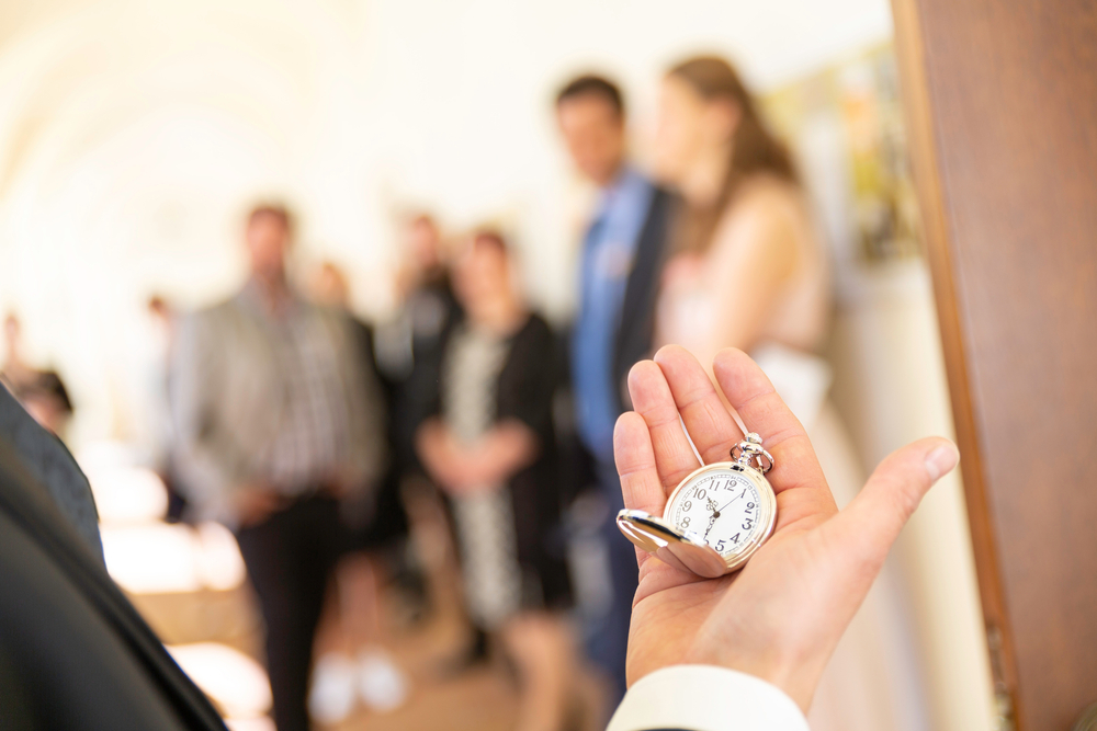 Wedding Red Flags facts