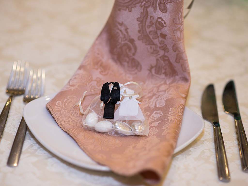 Couple-Curesizetlery-Celebration-Marriage-Wedding-2320691.jpg.optimal.jpg