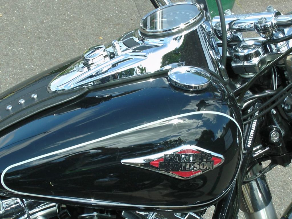 resizeharley-davidson-gas-tank-1437171096e1b-1536x864-1.jpg.optimal.jpg