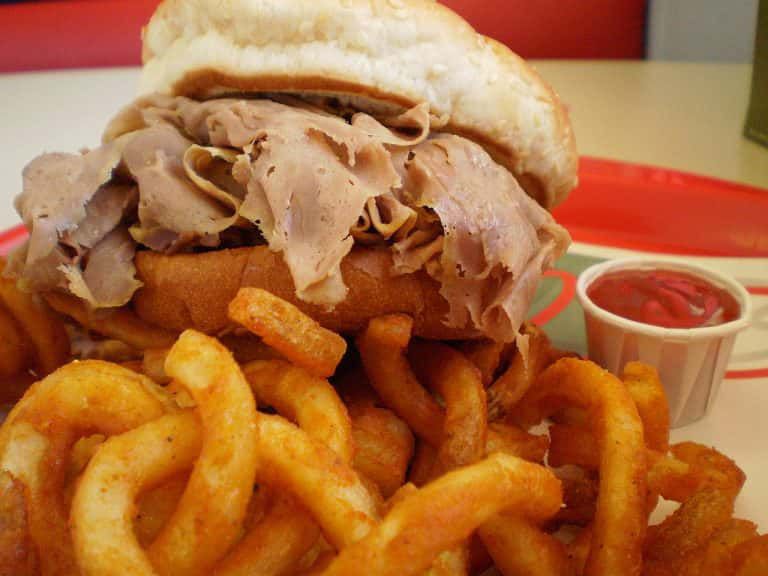 1280px-Arbys_beef_fries_sauce_1-768x576-1.jpg.optimal.jpg
