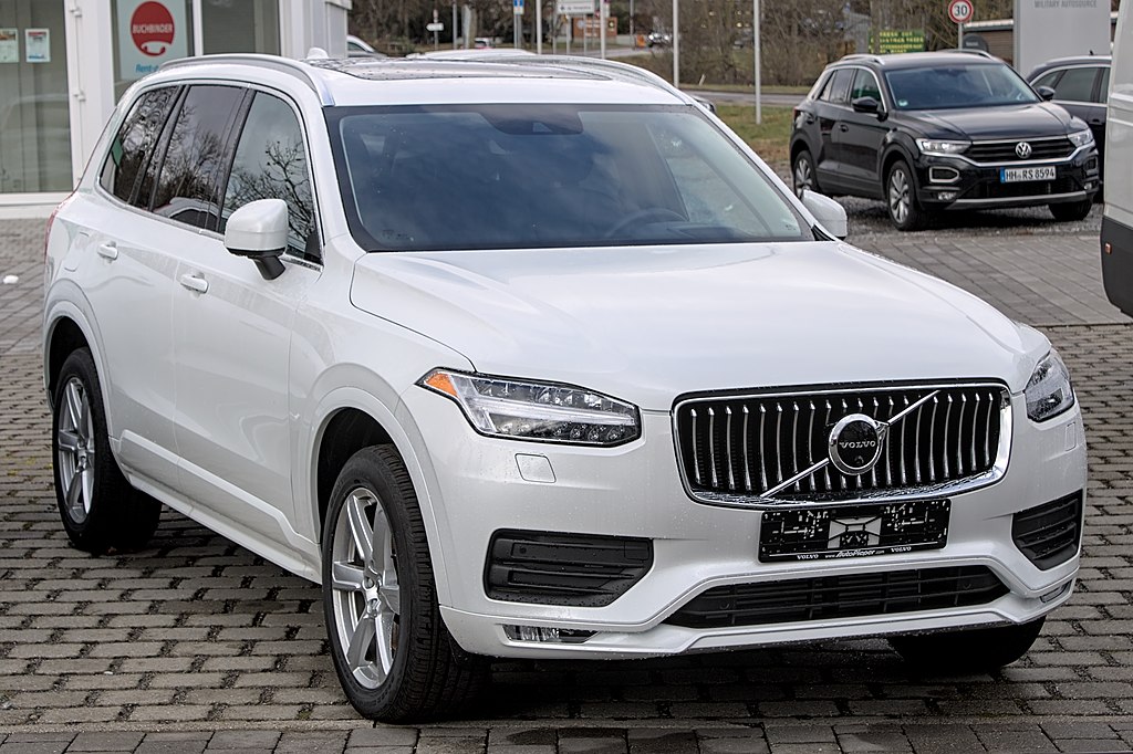 Volvo_XC90_II_IMG_5738.jpg