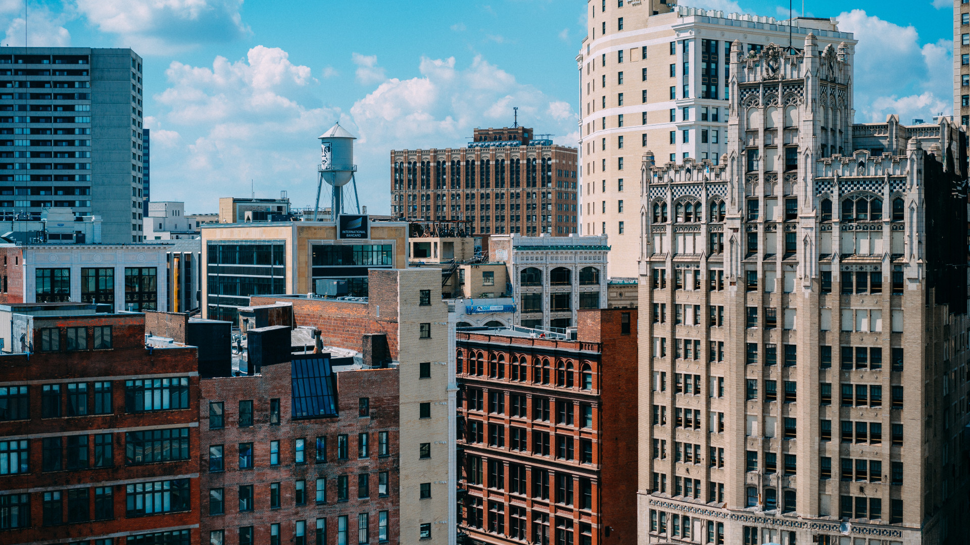 alex-brisbey-fGIERvYOxJ0-unsplash.jpg