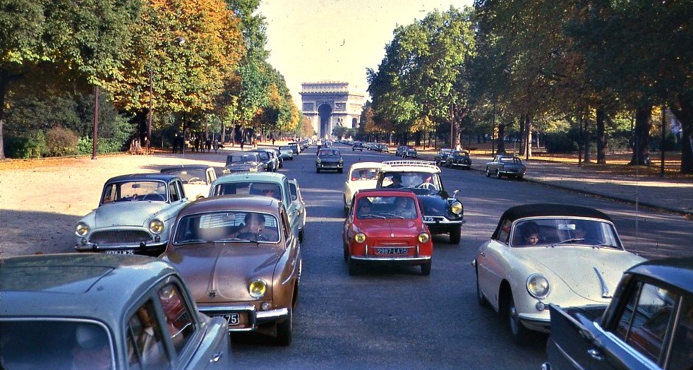 Paris_1962_Traffic.jpg