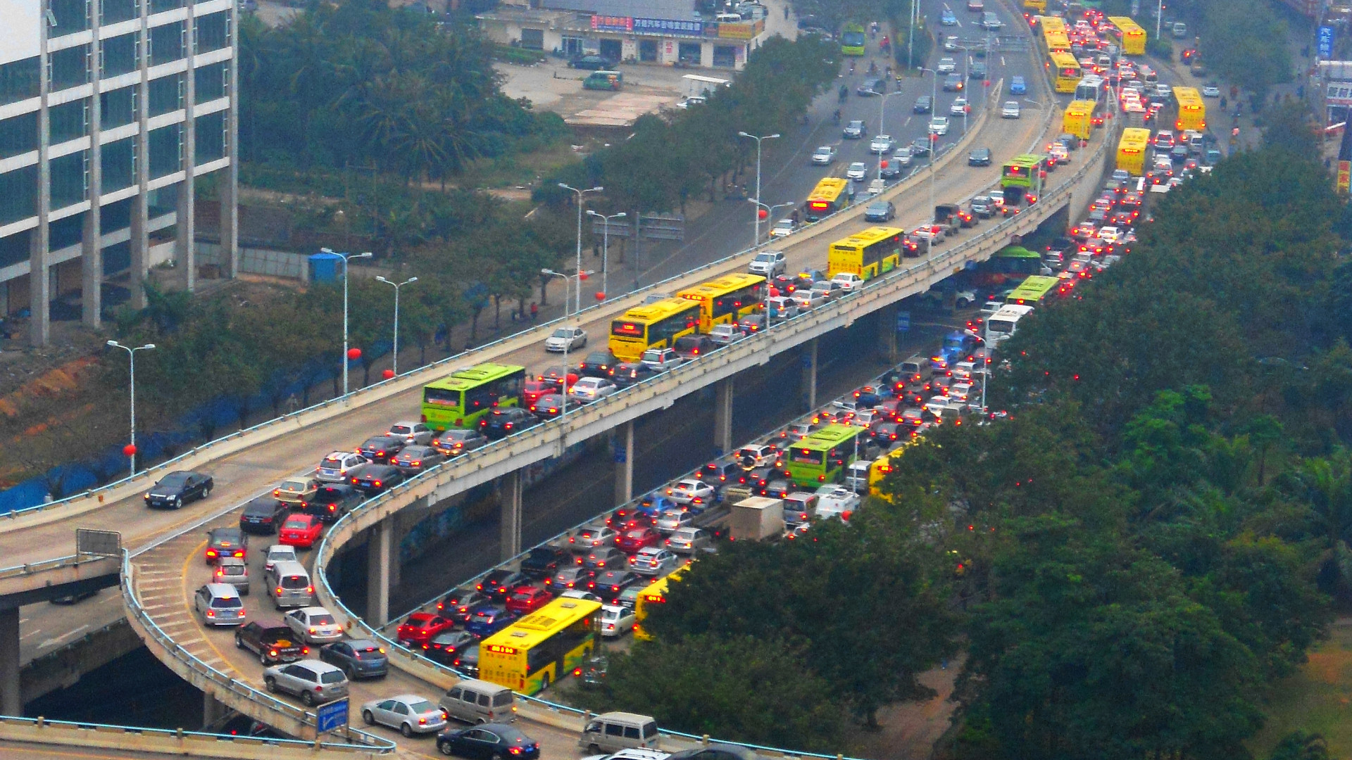 Traffic_jam_in_Haikou%252C_Hainan%252C_China_01.jpg
