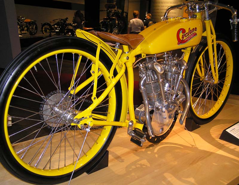 1914 Cyclone (2) - The Art Of The Motorcycle - Memphis
